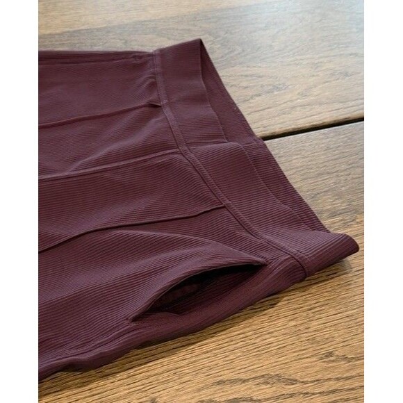 Lululemon Urban Strides Super High Rise Pants Women’s Sz 6 Burgundy Pockets - Picture 4 of 9